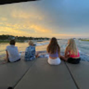 Meet your Posher, Lydia